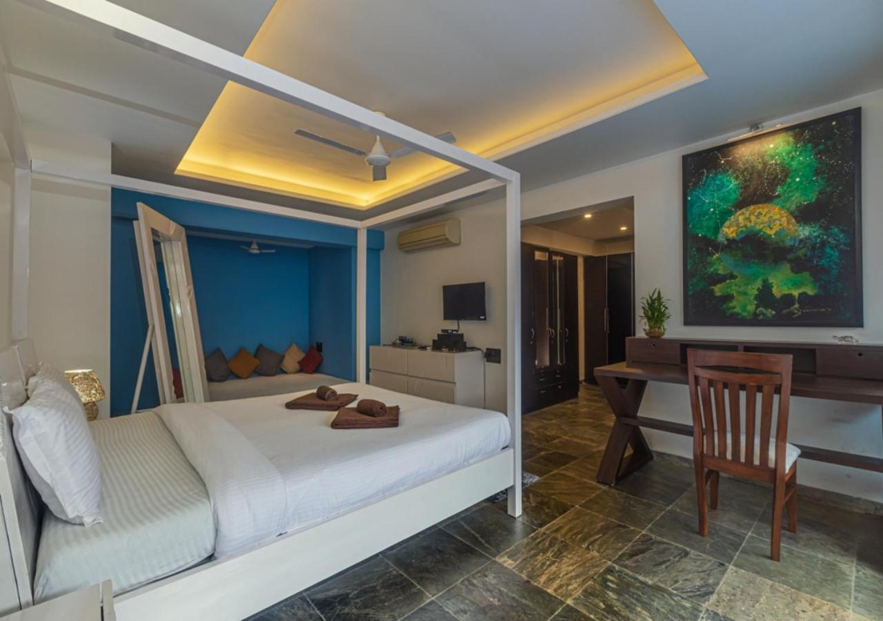 Saffronstays Urja, Lonavala - Private Villa With 2 Pools, Spa Room, Private Elevator & Waterfall Bagian luar foto
